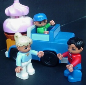 Lego Duplo 6785 CREATIVE CAKES 6137 MY FIRST SUPERMARKET Extra Delivery Truck