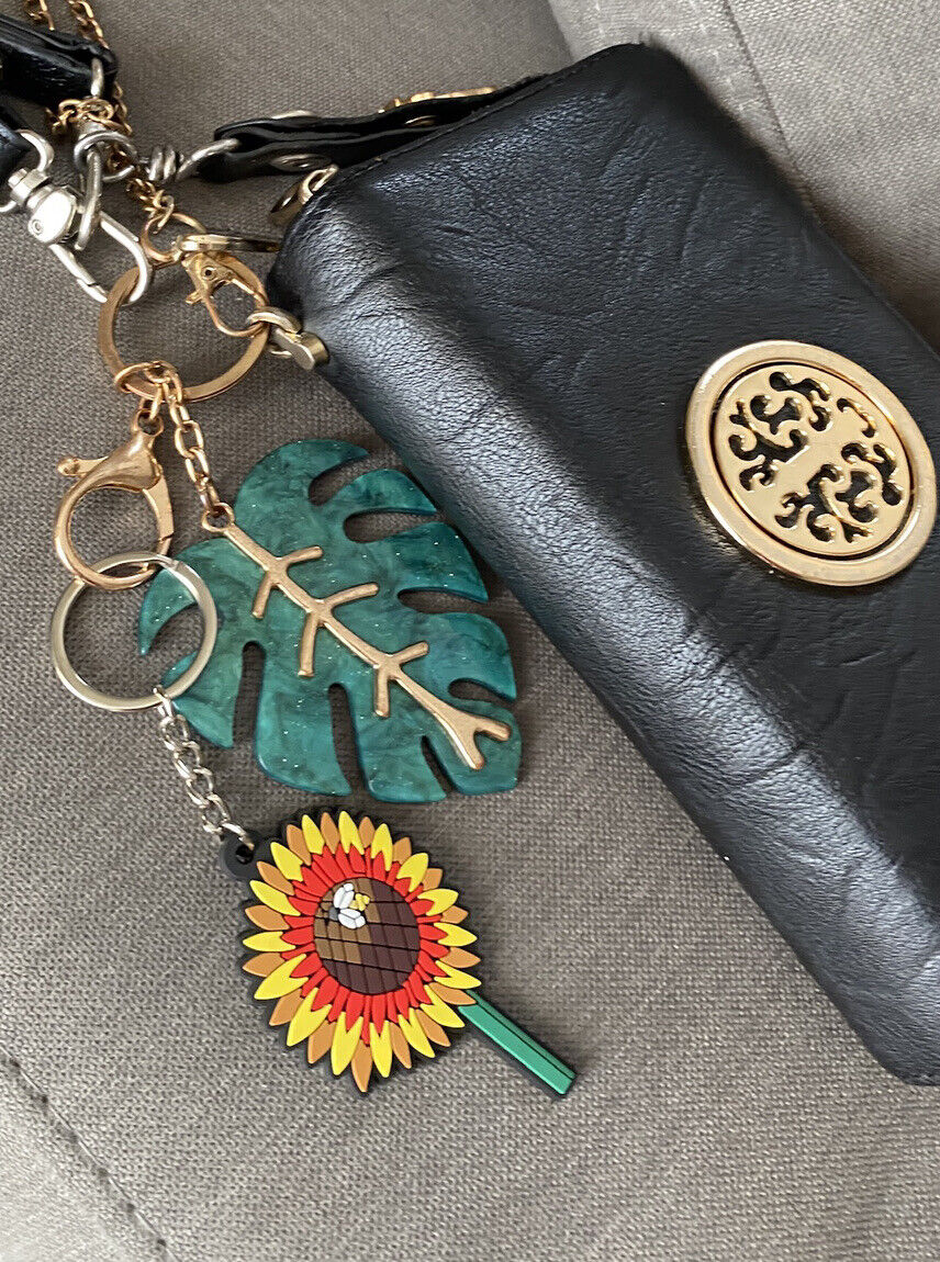 Sunflower Bee Keychain Inspiring words emprinted on the back