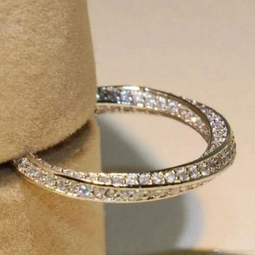 Обручальное кольцо из чистого белого золота 14 карат с круглым цирконием витой круглой огранки Infinity - Изображение 3 из 4