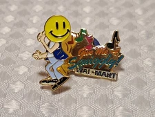 Walmart Give Me A Squiggly Dancing Associate Employee Smiley Face 3D Metal Pin