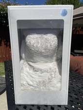 David's Bridal Strapless White Satin Ball Gown Wedding Dress Beaded