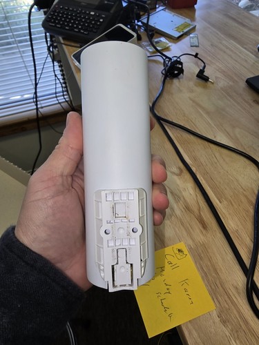 UniFi U6-Mesh-US (U6-Mesh) Access Point - Afbeelding 4 van 6