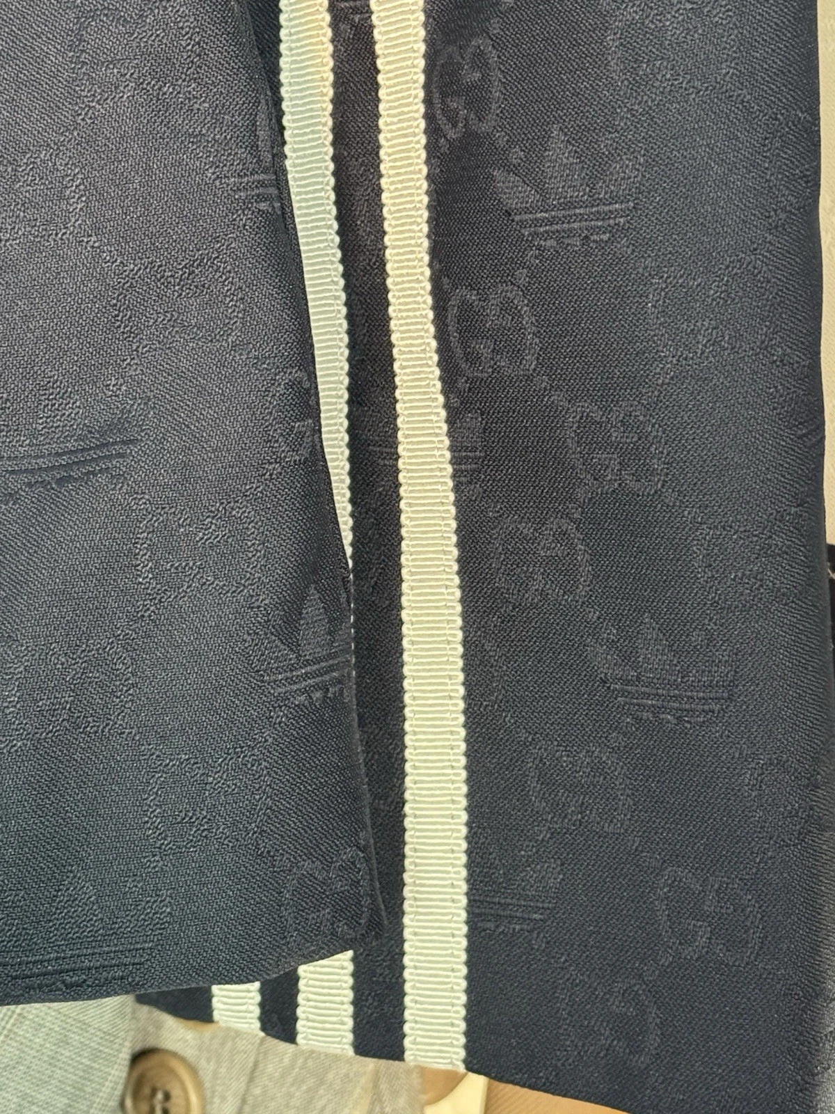 Giacca formale Gucci x Adidas GG Trifoglio Jacquard.