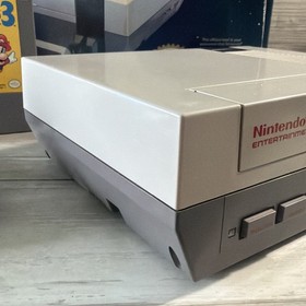 Nintendo NES Console Control Deck Mario Trilogy 1 2 3 Games Bundle Original Box