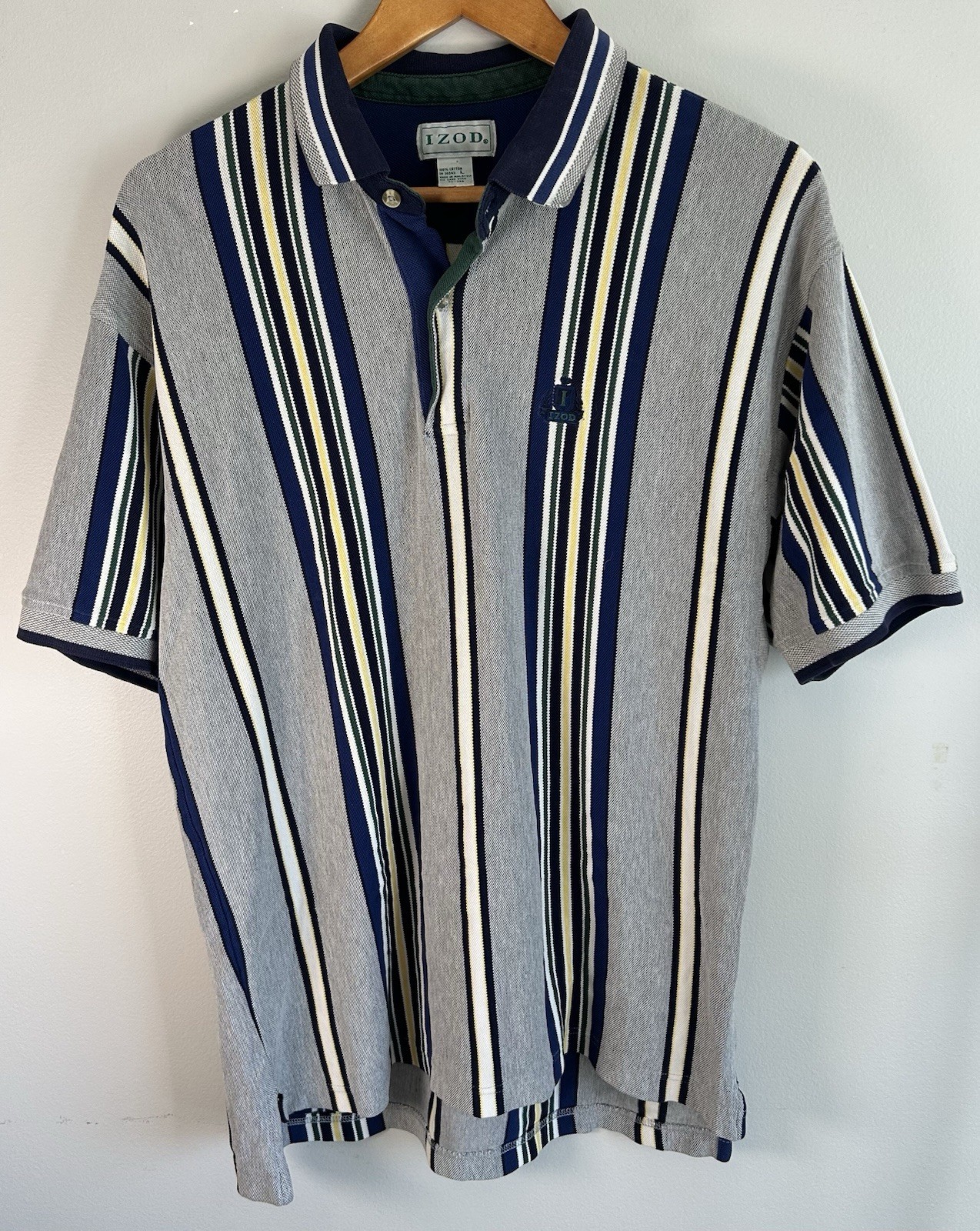 Izod Men’s Polo Shirt Size L Stripes Embroidered Crest Thick Cotton Vintage