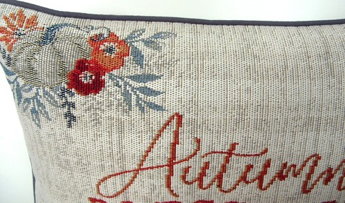 Fall/ Autumn-Words "Autumn Blessings", Pumpkins, Flowers, Tapestry Pillow New - Picture 3 of 7