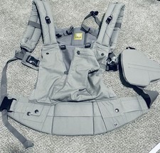 Lillebaby Complete Baby Carrier All Seasons Mesh Gently used 