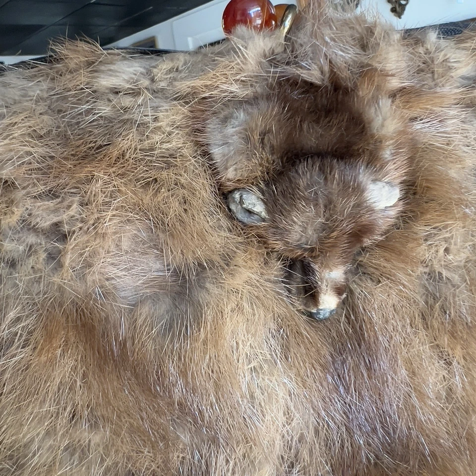 Antique Mink Fur Face Handbag Purse Bakelite Kiss Lock - Image 3 of 4