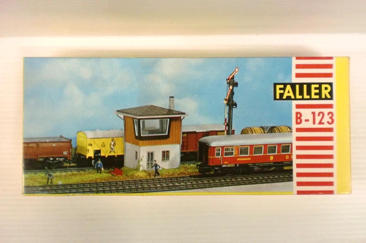 Faller Albero In Miniatura Per Modellismo Ferroviario, Scala H0, Dimensioni 100x15x12 Mm (importato)