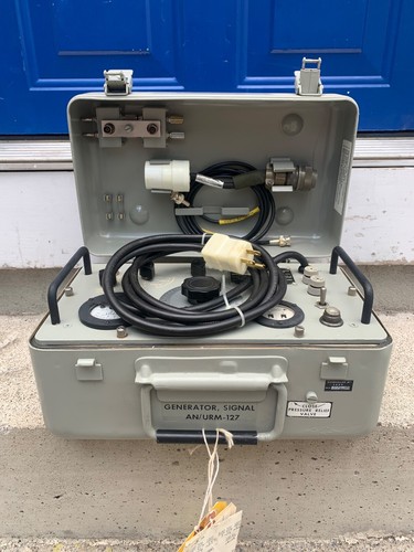 Military Signal Generator AN/URM-127