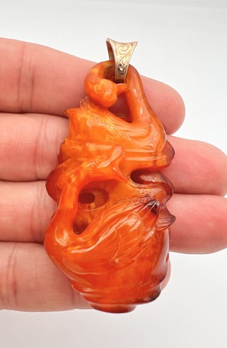 Antique Chinese 14k Gold & Carved Butterscotch Amber Two Swans Pendant 10g - Picture 6 of 6