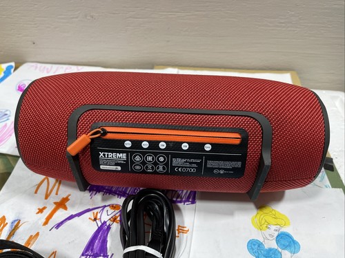 JBL Xtreme Portable Wireless Bluetooth Speaker Red - Picture 5 of 12