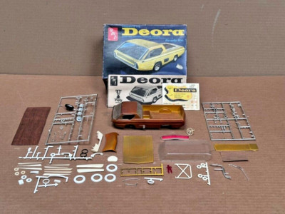 67 Dodge Custom Built Pickup Deora Built AMT Model Pieces 1:24 Original
