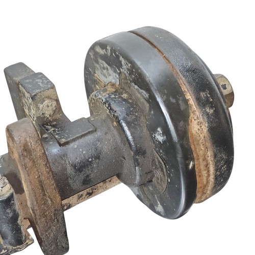 Right Front Axle Assembly With Brakes John Deere F935 - Picture 6 of 6