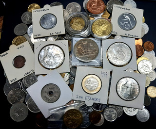 Lotto MONETE MONDIALI 1kg/Rame Nichel Alluminio Unc