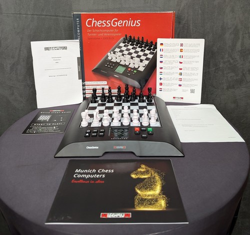 Millennium Chess Genius Magnetic Chess Computer Schachcomputer M810