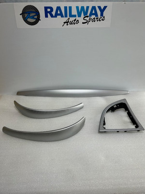 BMW E82 1ER M-SPORT INNENVERKLEIDUNGEN ARMATURENBRETT TÜRVERKLEIDUNG GLETSCHER SILBER 8037458...