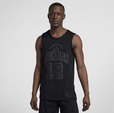 Riccardo Tisci X Nike Lab Victorious Minotaurs schwarz Basketball Trikot Small XS