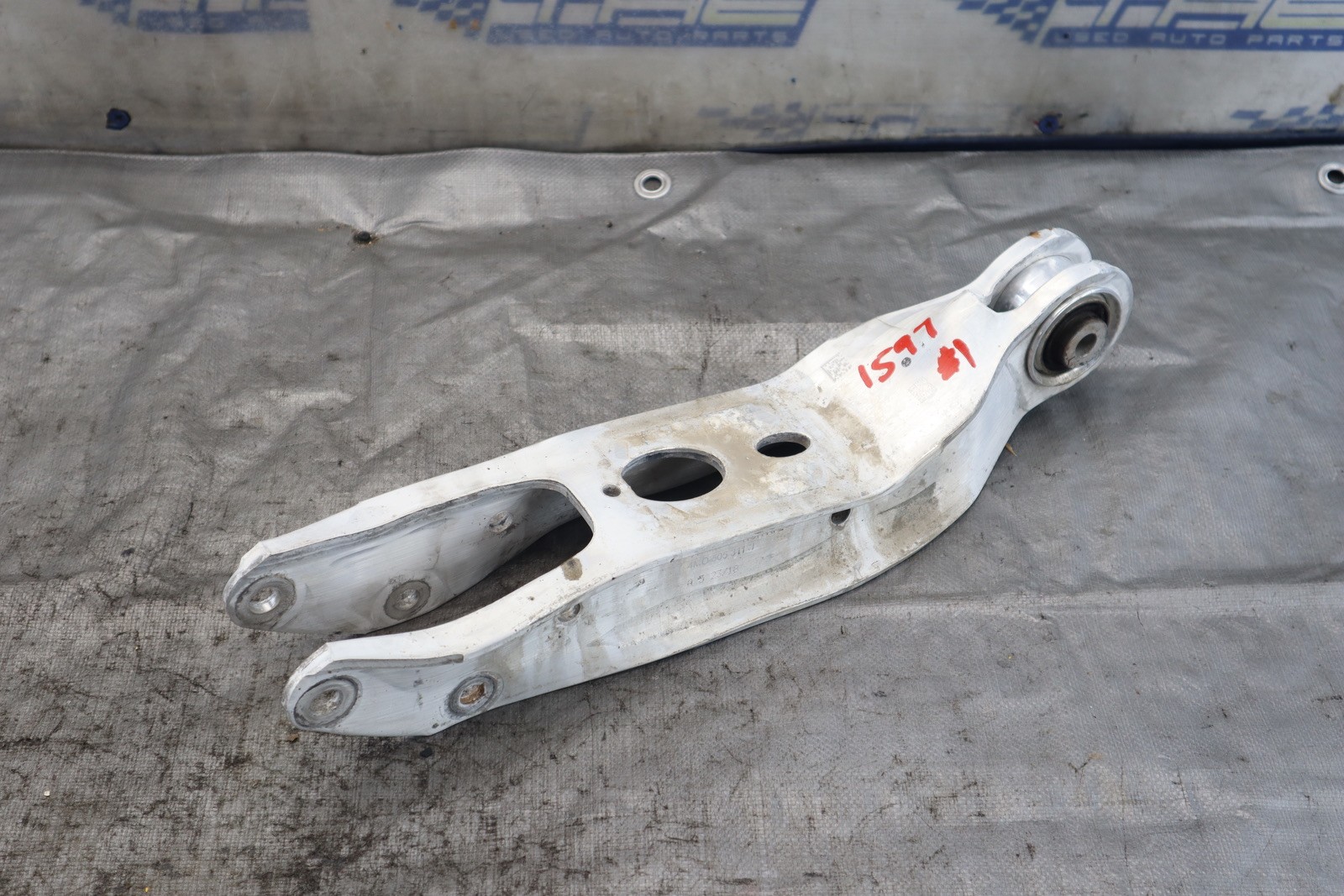 2018 2019 LAMBORGHINI URUS 4.0L V8 OEM LH REAR LOWER CONTROL ARM 4M0505311