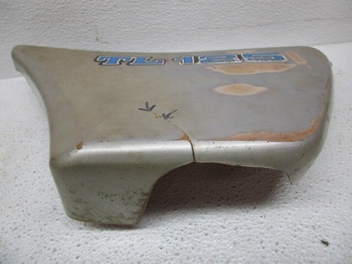 Honda TL125S Trails 1975 Genuine Left Side Cover Side Panel - Picture 8 of 12