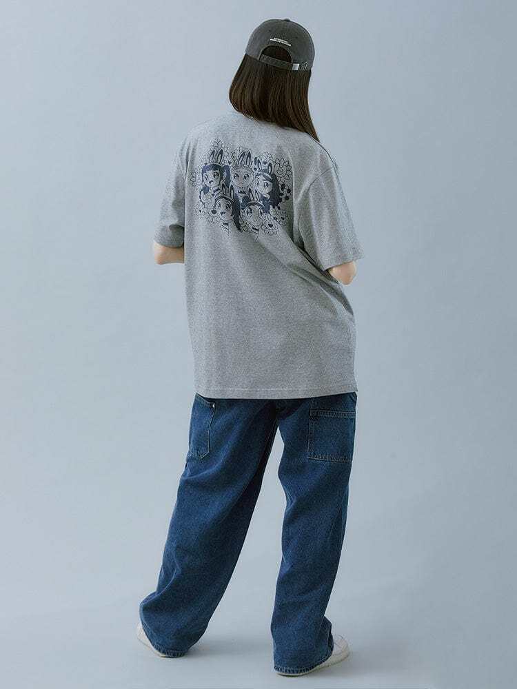 NEW* NewJeans x Murakami Grey T-shirt Fan Meeting BUNNIES NEW* NewJeans x Murakami Grey T-shirt Fan Meeting BUNNIES