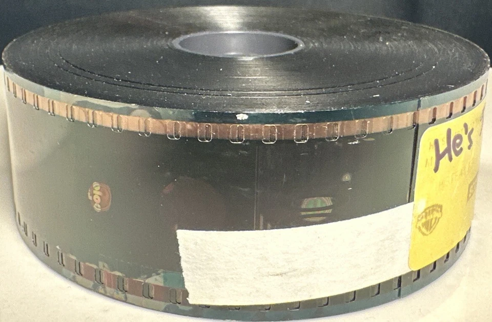 35MM Movie Trailer - He’s Just Not That Into You (2009) - Scope - Trailer #1A - Image 3 of 4