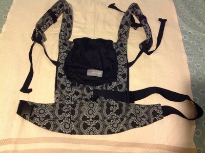 ergobaby petunia pickle bottom fake