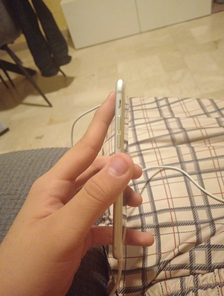 🔥 Iphone 6S 64gb usato - Immagine 3 di 4