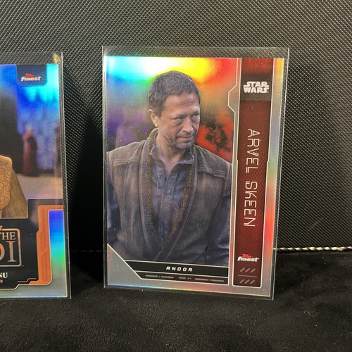 Topps Finest 2023 Star Wars Refractor Card Lot Darth Sidious, The Armorer + More - Picture 11 of 13