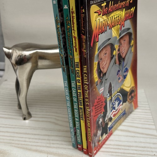 Lot of 4 New Adventures of Mary-Kate and Ashley Paperback Books 90's Dualstar - Imagen 17 de 17