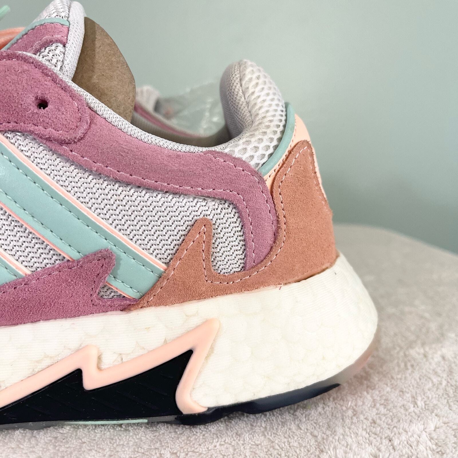 Adidas Originals Sneakers Womens 7 Pink Activewear Tresc Run J Running Shoes
