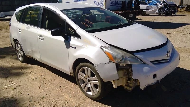 (LOCAL PICKUP ONLY) Trunk/Hatch/Tailgate Prius V VIN Eu 7th And 8th Digit Fits 1 Foto 4 de 4
