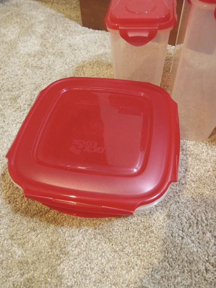 Контейнер для хранения 5 замков с красной ручкой, с крышками, отличное состояние товара - Изображение 3 из 4