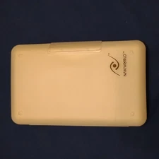 Nakiworld Nintendo DS White 6 Game Hardshell Case w/Stylus Free Shipping