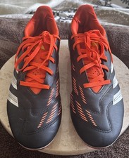 Adidas Predator Cleats Men  s size 10 1/2