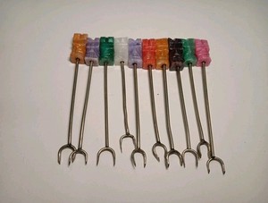 Vtg  MCM 10 Hand Carved Stone Tiki Head Appetizer Pics Cocktail Forks Barware