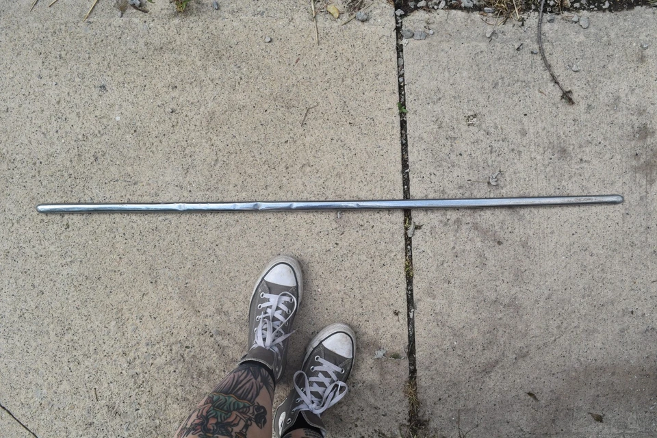 Chrysler Royal 1939 capó del conductor izquierdo al panel del guardabarros moldura exterior lanza 39 Foto 2 de 4