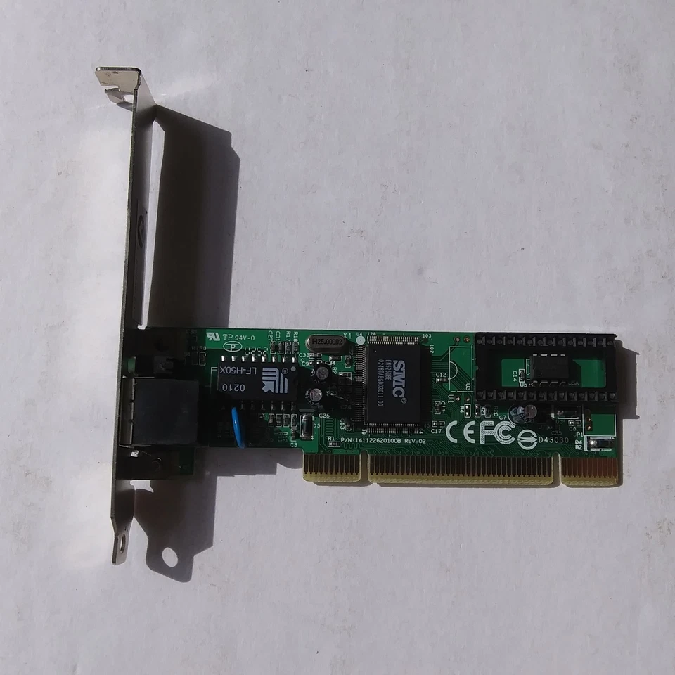 Realtek RTL8139B PCI Ethernet Network Interface Card 10/100Mbps LAN Adapter - Image 3 of 4