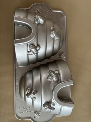 Nordic Ware Bienenkorb Backform gebraucht 