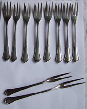 8 Kuchengabeln + 2 Aufschnittgabeln Chippendale, 90er Silber, ,15 - 19 cm