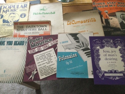 Selection of sheet music (9)