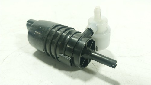 67127388349 WASCHWASSERPUMPE SCHEIBENREINIGUNG / 671273888349 / 17583977 FÜR BMW
