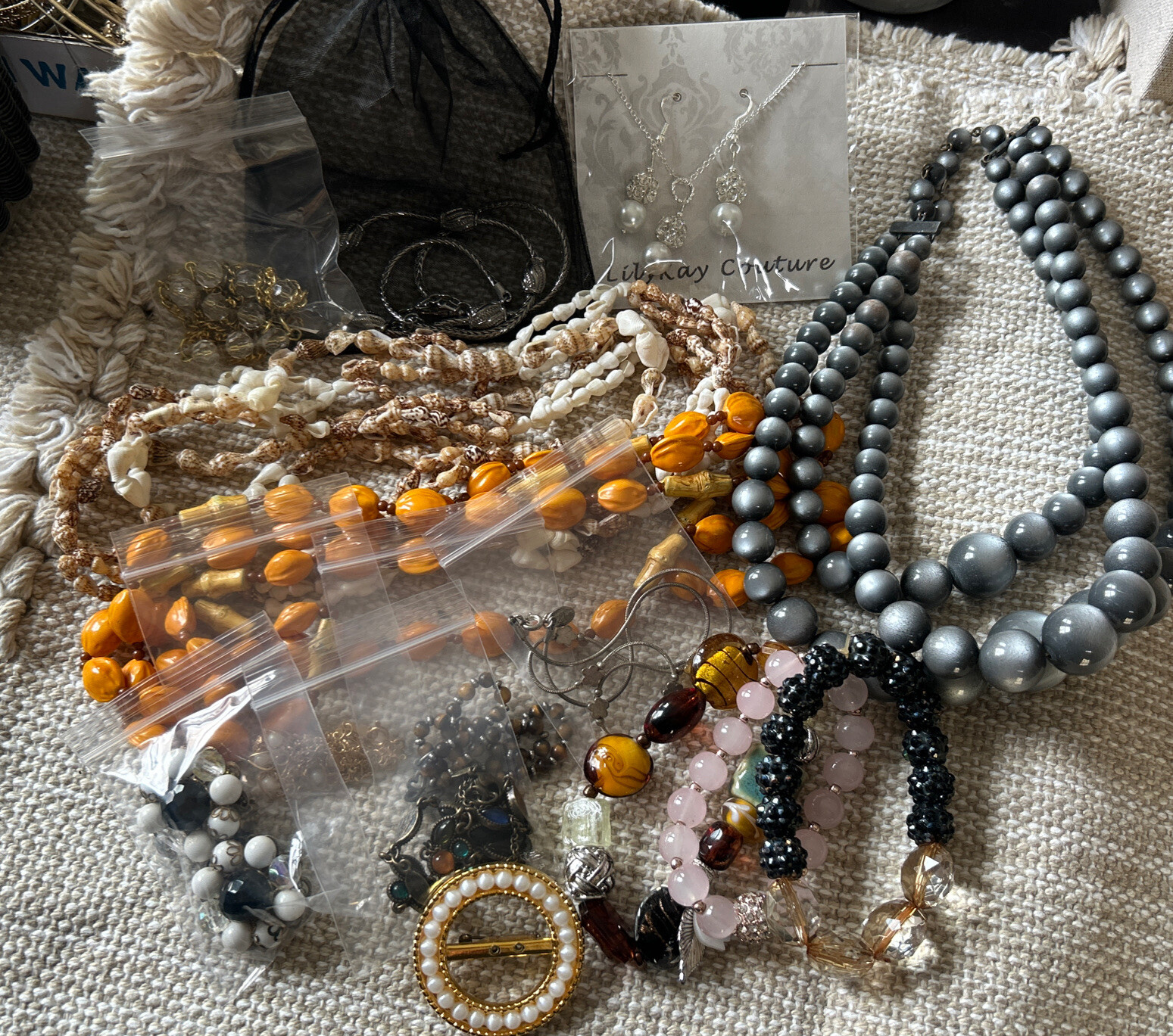 Vintage Costume Jewelry Lots Mixed Signed Unsigned *All Wear* 15 Pieces