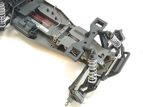 NEW Traxxas Rustler BL-2s HD Clipless Edition 1/10 2wd Roller Slider w/ Servo - Picture 11 of 12