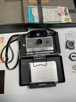 VTG 1960's Polaroid Automatic 240 Land Camera, Carrying Case