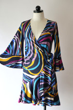 Diane Von Furstenberg Rainbow Color Jersey Bell Sleeve Ruffle Wrap Dress Women 6