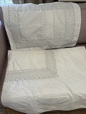 Pottery Barn Kids Twin Duvet Cover And Standard Sham Set - Metallic Star Border