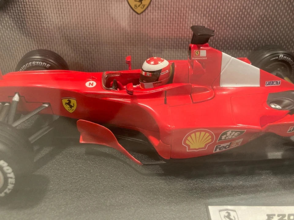 Hot Wheels F1 Ferrari F1-2000 #2 Barrichello versión de lanzamiento 2001 1/18 50169 Foto 3 de 4