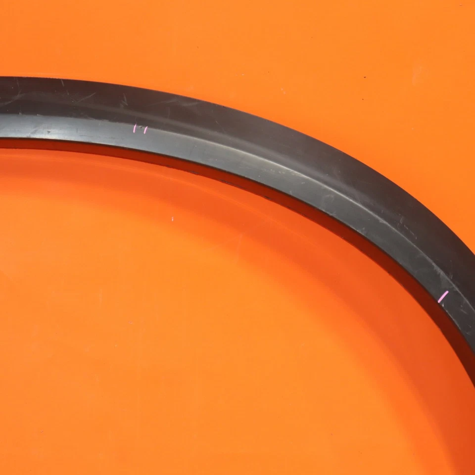 МОЛДИНГ РАСШИРИТЕЛЯ КОЛЕСНОЙ АРКИ VOLVO XC90 ЛЕВАЯ ЗАДНЯЯ ЧАСТЬ 2016 2017 2018 31378162 OEM - Изображение 3 из 4