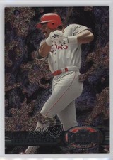 1997 Skybox Metal Universe Juan Gonzalez #162 0nr3